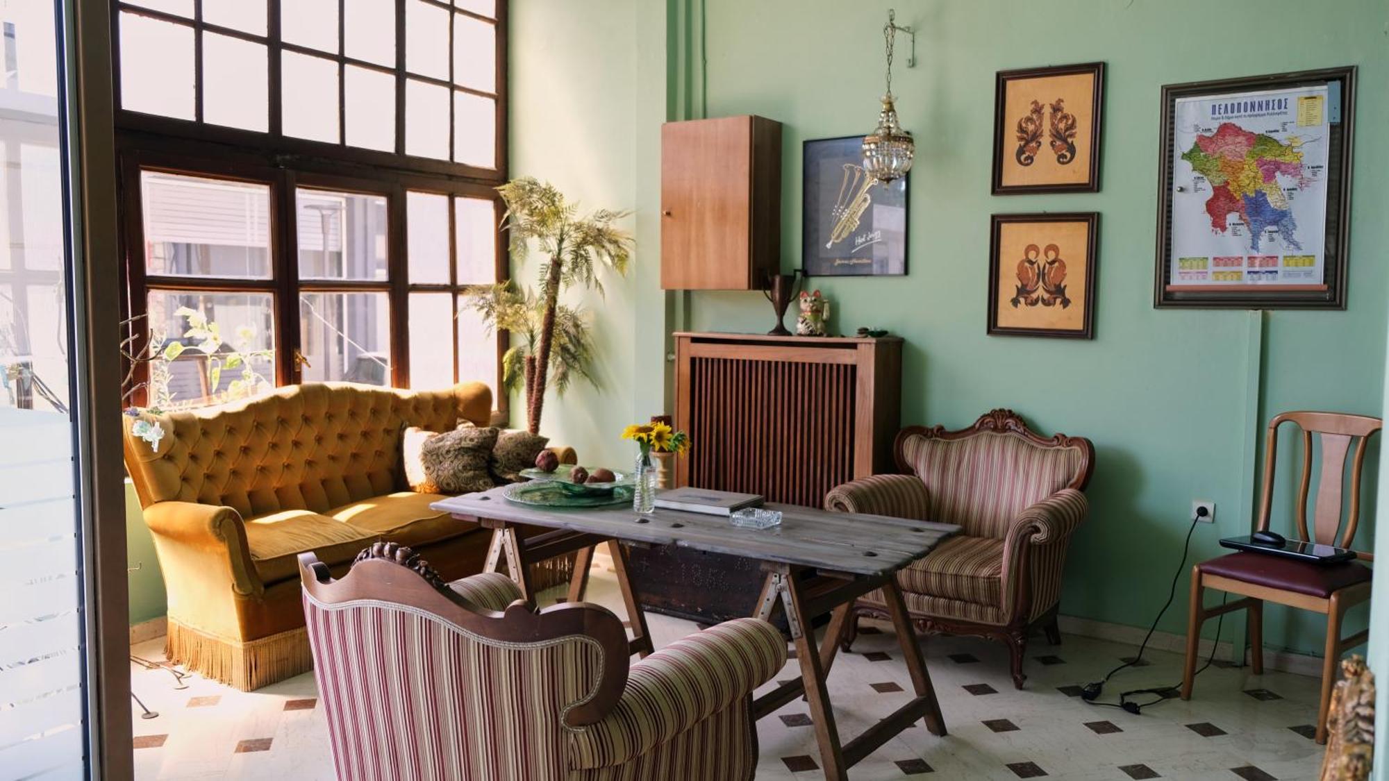 Leto Hotel Мегалополис Екстериор снимка