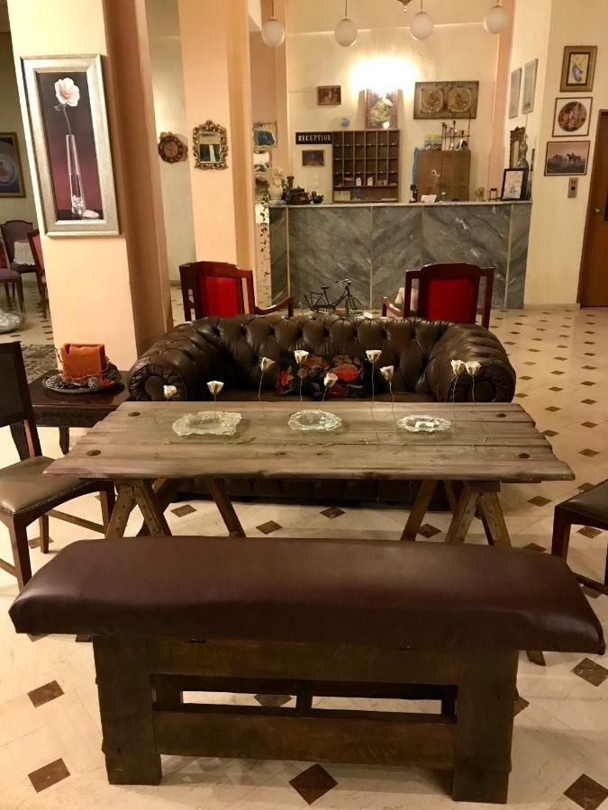 Leto Hotel Мегалополис Екстериор снимка